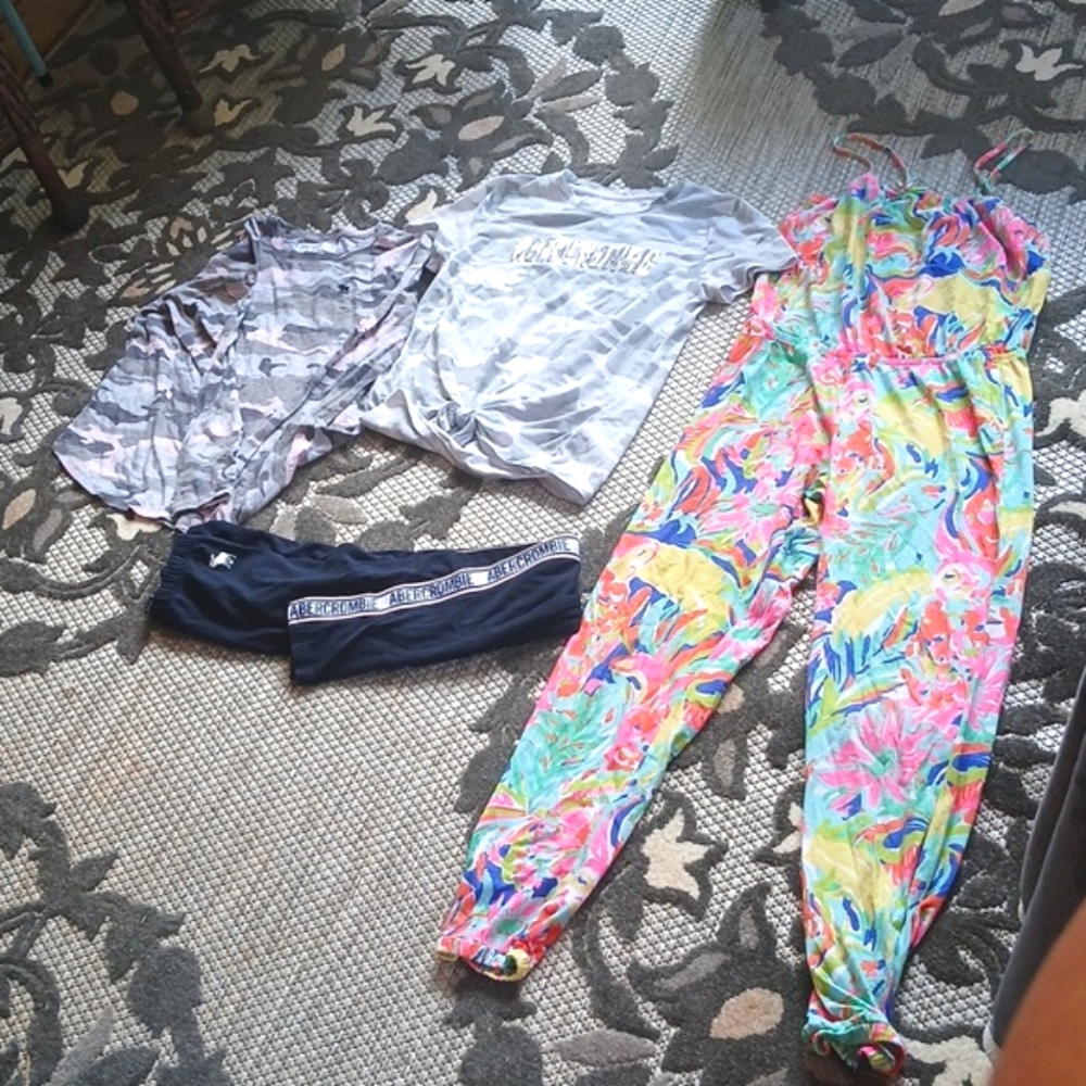 Abercrombie Kids Lilly Pilitzer LOT GIRLS 13/14 Used Condition.